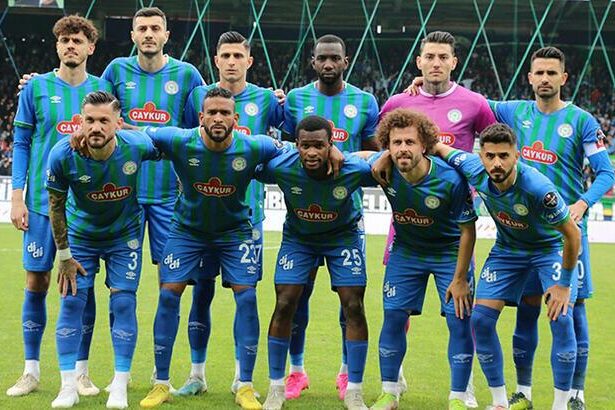 Bülent Korkmaz'lı Çaykur Rizespor, Süper Lig'e geri döndü!