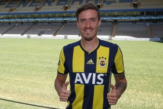 Fenerbahçe'nin eski yıldızı Max Kruse yeni sezondaki adresini duyurdu