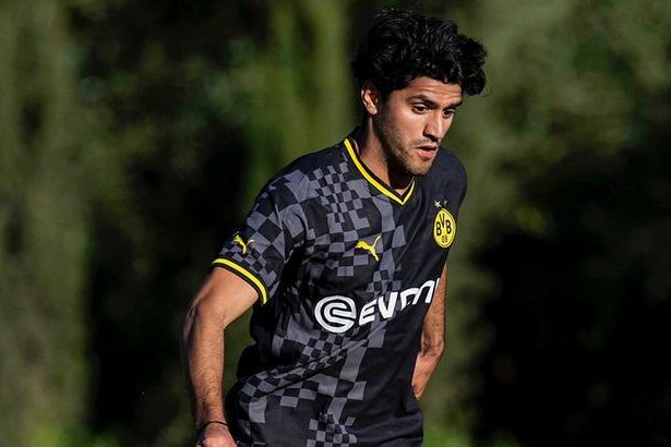 Fenerbahçe ve Galatasaray'a kötü haber... Dahoud imzayı atıyor!