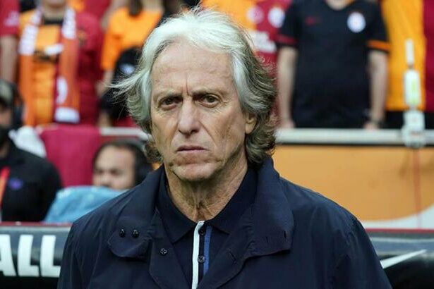 Fenerbahçe yönetiminde olay Jorge Jesus düşüncesi!