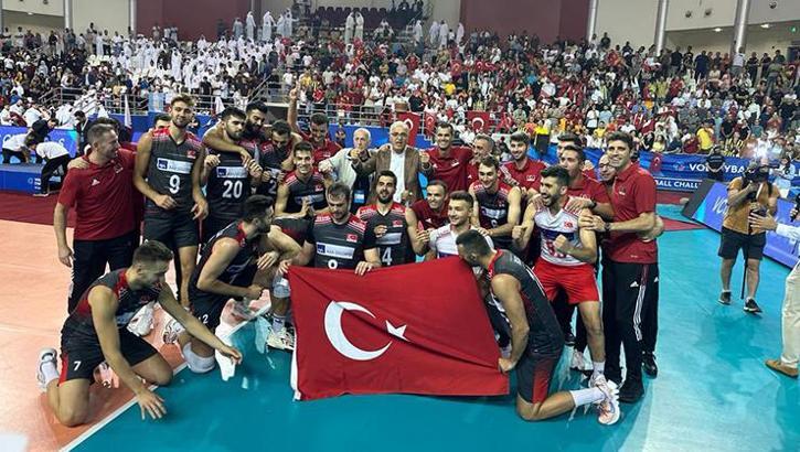 Filenin Efeleri tarih yazdı! FIVB Challenger Kupası'nda şampiyon Türkiye!