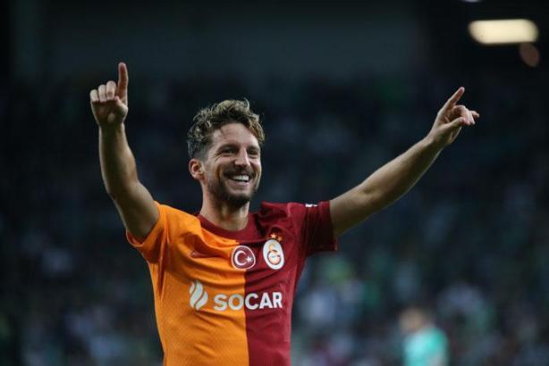 Dries Mertens’i Galatasaray tarihine geçiren gol!
