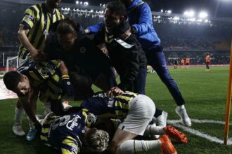 Fenerbahçe ayrılığı resmen açıkladı! İşte bonservis ücreti