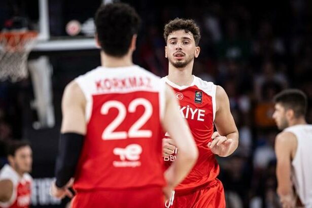 (ÖZET) Türkiye - Bulgaristan maç sonucu: 104-66 | İki maçta toplam 65 sayı fark!