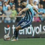 Adana Demirspor'da Belhanda hastaneye kaldırıldı!