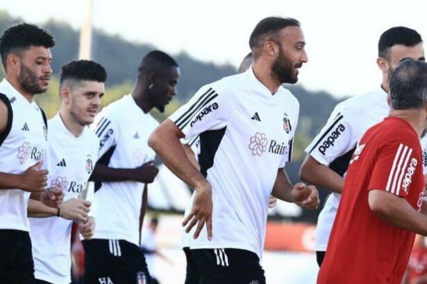 Beşiktaş'ta derbi öncesi sakatlık! Kadrodan çıkarıldı