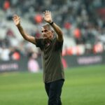 Dinamo Kiev maçı sonrası Beşiktaş'ta Şenol Güneş'ten birlik çağrısı: İyi günde, kötü günde göstermeliyiz!