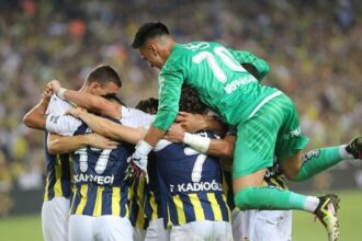 Fenerbahçe'nin yıldızı devlerin kıskacında! İşte serbest kalma maddesi...