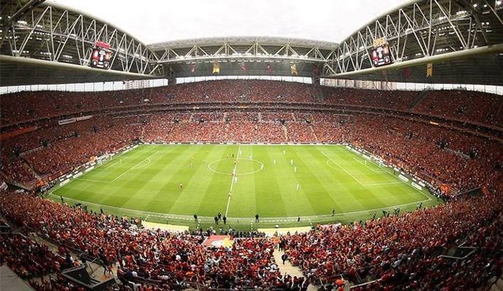 Galatasaray-Bayern Münih maçında rekor! Yetkililer stadyumda...