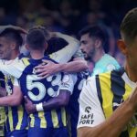 (ÖZET) Fenerbahçe'den Kadıköy'de bu kez beş gollü galibiyet