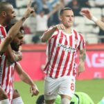 Antalyaspor'dan Beşiktaş'a karşı müthiş geri dönüş! 12 dakikada 3 gol...