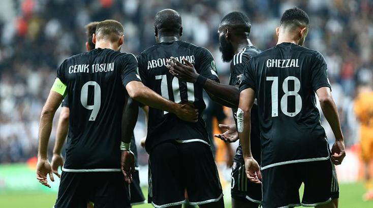 Beşiktaş'a Aboubakar'dan kötü haber! Cenk Tosun göreve hazır...