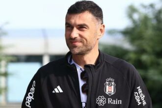 Beşiktaş, Avrupa'da yenileniyor! İşte Burak Yılmaz'ın 11'i...