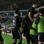 Beşiktaş'a orta sahaya çifte öneri! Menajerler devrede