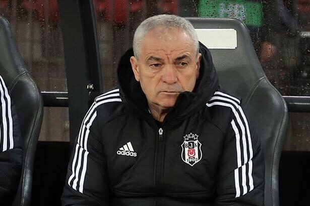 Beşiktaş'ta Rıza Çalımbay'dan transfer sözleri! 'Daha iyi yere geleceğiz'