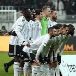 Beşiktaş’ta şok sakatlık! Yıldız futbolcu maça devam edemedi