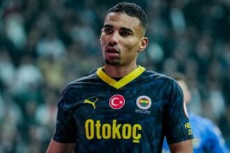 Fenerbahçe'de Galatasaray derbisinin stoper ikilisi belli oldu