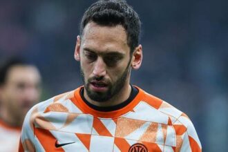 Hakan Çalhanoğlu 72 milyon euroyu elinin tersiyle itti