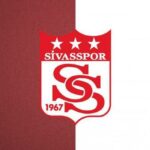 Sivasspor cephesinden Fenerbahçe maçı sonrası büyük tepki! 'Biraz adalet, az saygı!', 'Lig iki takım için oynanıyor', 'Türk futbolu adına kara gece!'