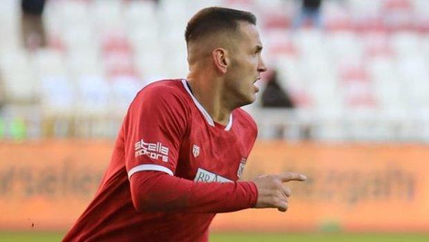 Sivasspor'da goller Arnavut forvet Rey Manaj'dan! 9 oldu...