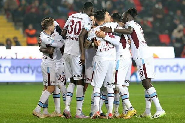 Trabzonspor, Gaziantep FK'ya patladı! Farkı önledi