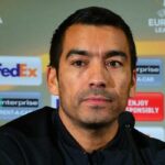 Beşiktaş’a Genesio’dan olumsuz haber geldi, rota van Bronckhorst'a çevrildi