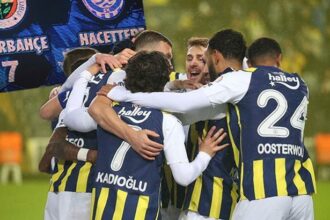 Fenerbahçe'den 15 yıl sonra bir ilk! Şaşırtan istatistik