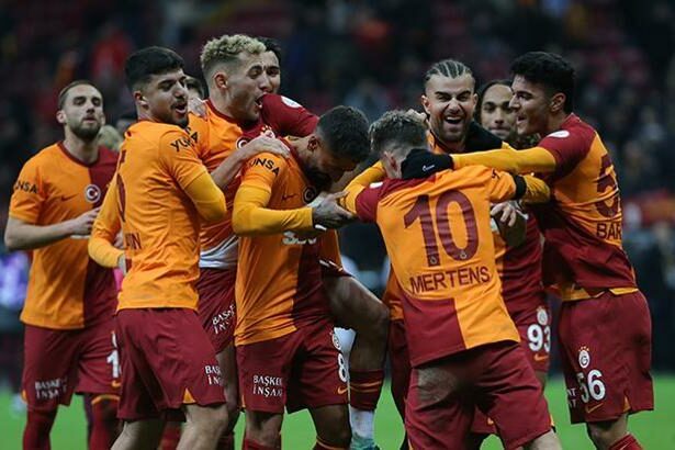 Galatasaray'ın zirve inadı! Fenerbahçe’yi takibini sürdürdü