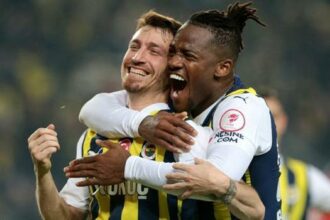 Fenerbahçe'de Mert Hakan Yandaş yeniden göze girdi! Ara transfer döneminde teklifleri geri çevirdi...