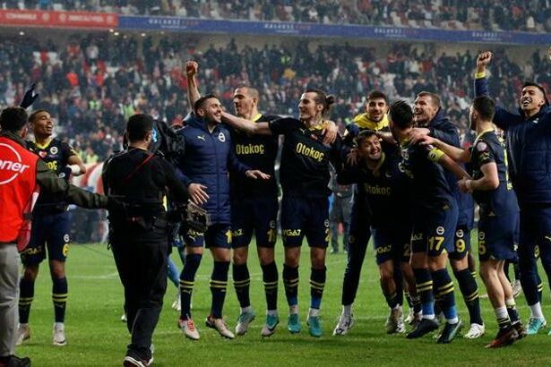 Fenerbahçe rekor kırdı! Süper Lig'de en iyisi...