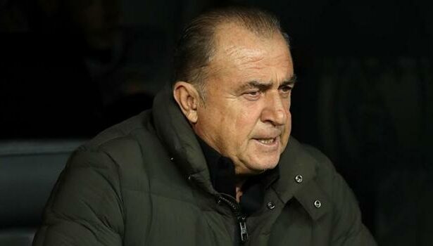 Fatih Terim, 3-2'lik yenilgi sonrası isyan etti: Utanır insan