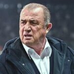 Fatih Terim'in Panathinaikos'u şampiyonluk yolunda ağır yaralı! Zirveyle puan farkı açıldı