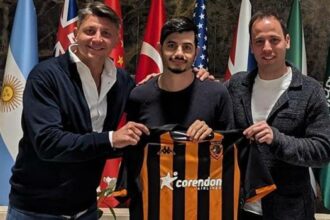 Fenerbahçe'den ayrıldı, Hull City'e gitti!