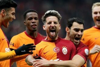 Galatasaray'da yıldız ismin menajeri İstanbul'a çağrıldı! Sözleşme...