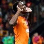 Galatasaray'da Zaha ve Abdülkerim Bardakcı, Beşiktaş debisinin kadrosunda yok!