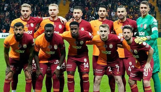 Galatasaray'dan Dries Mertens'e 'ilginç' teklif! 1 sezon daha kalırsa...