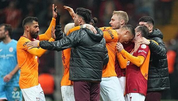 Galatasaray deplasmanda 7 maçtır mağlup olmuyor