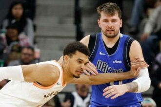 NBA'de Gecenin Sonuçları: Doncic'ten triple-double, Dallas'tan 40. galibiyet