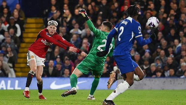 7 gollü Chelsea - Manchester United düellosunda çılgın geri dönüş! Altay Bayındır...