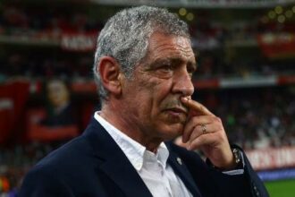 Beşiktaş, Fernando Santos'un ismini anında siteden sildi! Serdar Topraktepe'ye 3 yardımcı antrenör