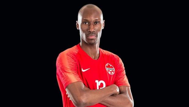 Beşiktaş'ın efsane ismi Atiba Hutchinson teknik direktör oldu