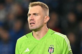 Beşiktaş'ta Mert Günok'un göğüs kafesinde ezilme