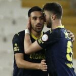 Fenerbahçe'de İrfan Can Kahveci, kariyer sezonu geçiriyor