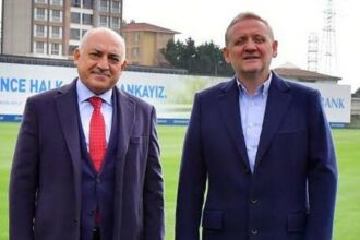 Göksel Gümüşdağ'dan Mehmet Büyükekşi'ye: Türk futbolunun iyiliği için seçim haziran başında yapılmalı