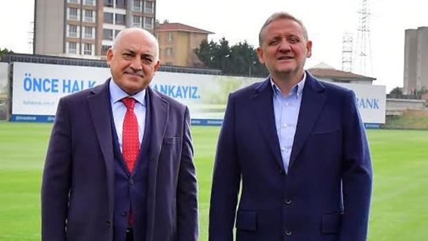 Göksel Gümüşdağ'dan Mehmet Büyükekşi'ye: Türk futbolunun iyiliği için seçim haziran başında yapılmalı