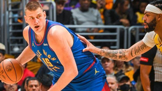 NBA'de Gecenin Sonuçları: Nuggets, Lakers'ı bir kez daha yendi ve seriyi 3-0 yaptı