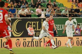 Alanyaspor - Antalyaspor maçında kazanan yok!