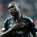 Beşiktaş'ta Aboubakar'dan taraftara mesaj: Siz beni gelecek sezon görün