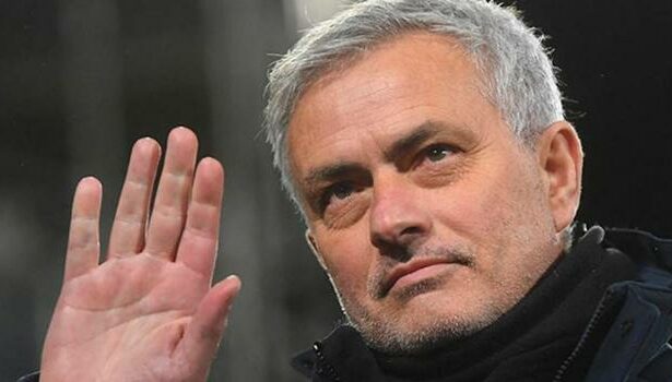 Jose Mourinho doğruladı: Türkiye’den teklifler var