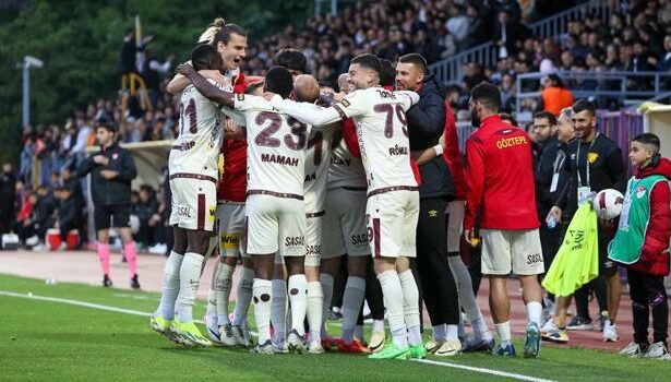 Stanimir Stoilov'dan oyuncularına övgü! "Hem kutlamayı hem de..."